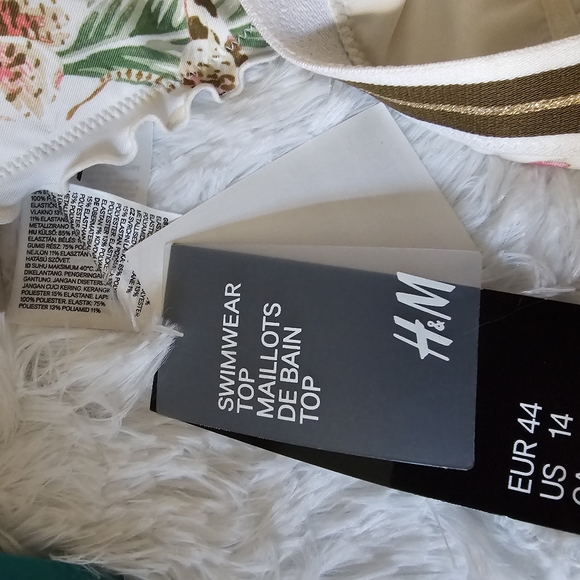 H&M Padded Triangle Bikini Top (14) & Cheeky Bikini Bottom (6) - Tropical Jungle - Picture 10 of 11